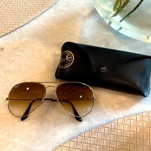 Gold RayBan Aviators with case